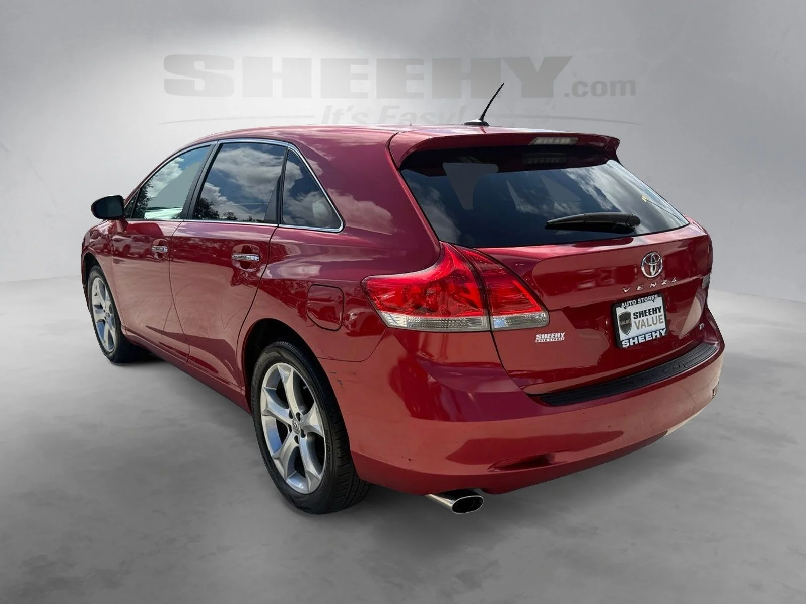 Used 2009 Red Toyota Base image 13