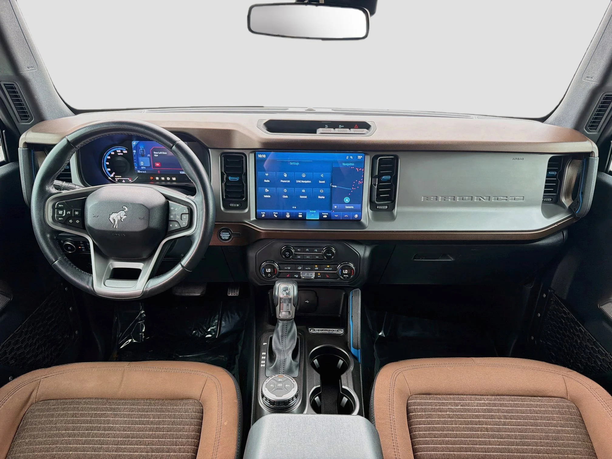Used 2023 Azure Gray Metallic Tri-Coat Ford Outer Banks image 16