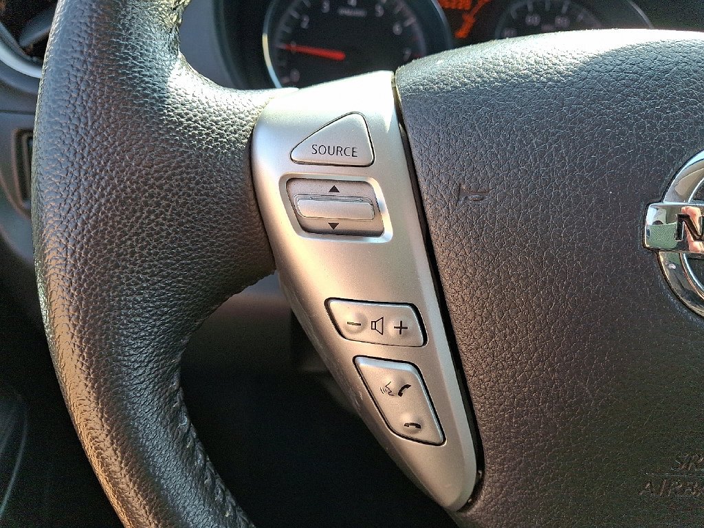 Used 2014 Gray Nissan SV image 20