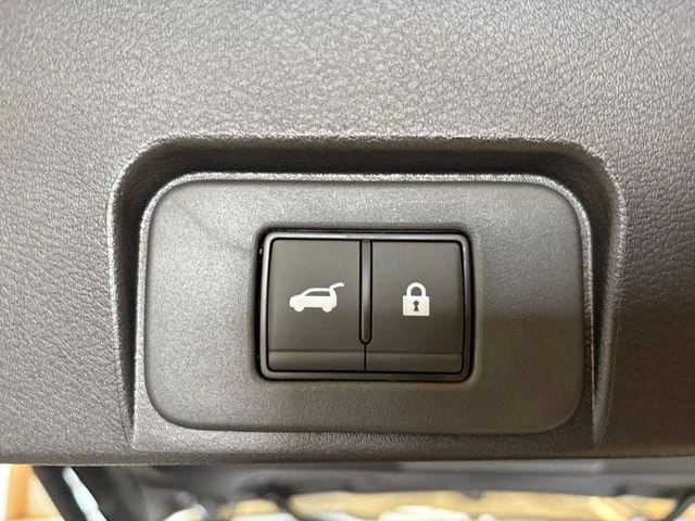 New 2026 Everest White Pearl Tricoat Nissan Rock Creek image 18