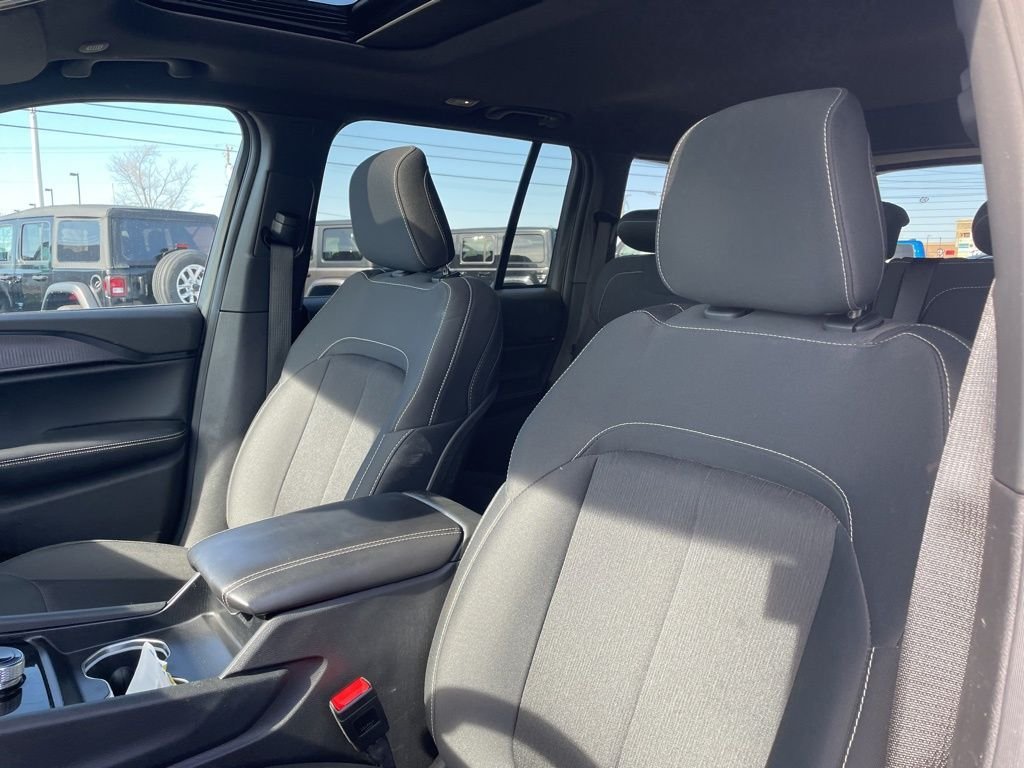 Used 2024 White Jeep Laredo X image 15