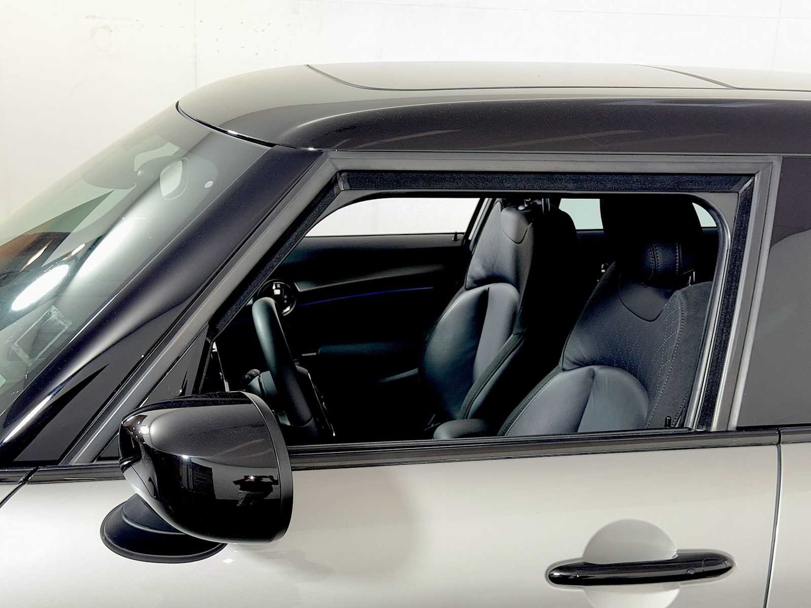 Used 2024 Melting Silver III Metallic MINI Cooper S image 29