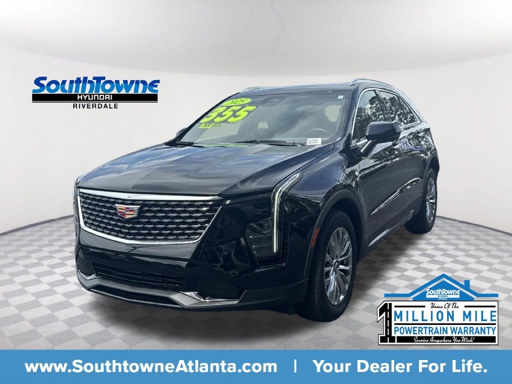 2025 Cadillac XT4 Premium Luxury