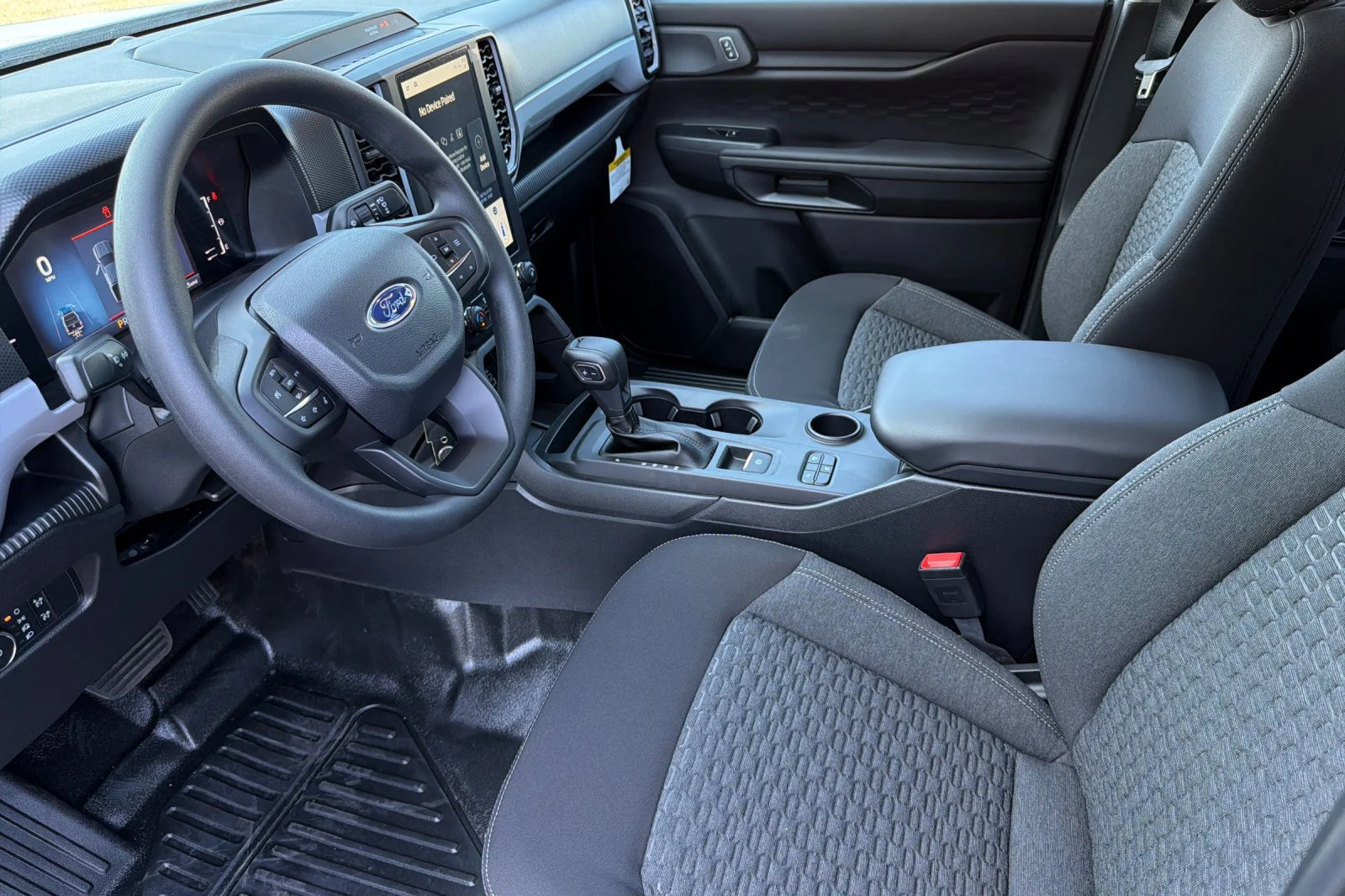 New 2026 Oxford White Ford XL image 6