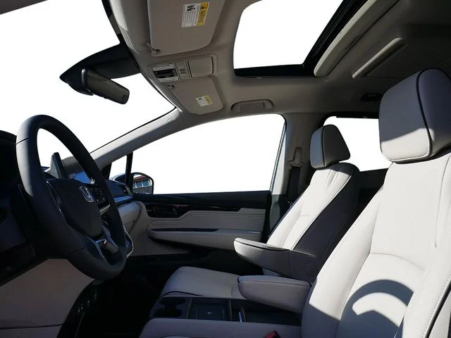 New 2026 Radiant Red Metallic II Honda Touring image 11