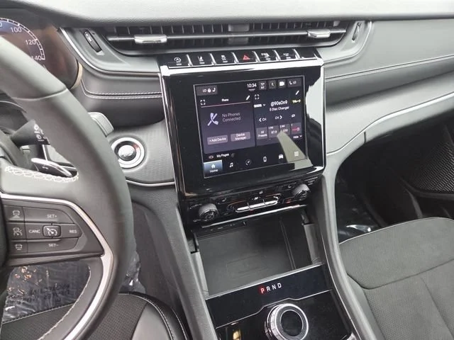Used 2024 Silver Zynith Jeep Altitude X image 31