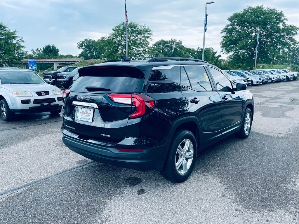 Used 2024 Black GMC SLE image 6
