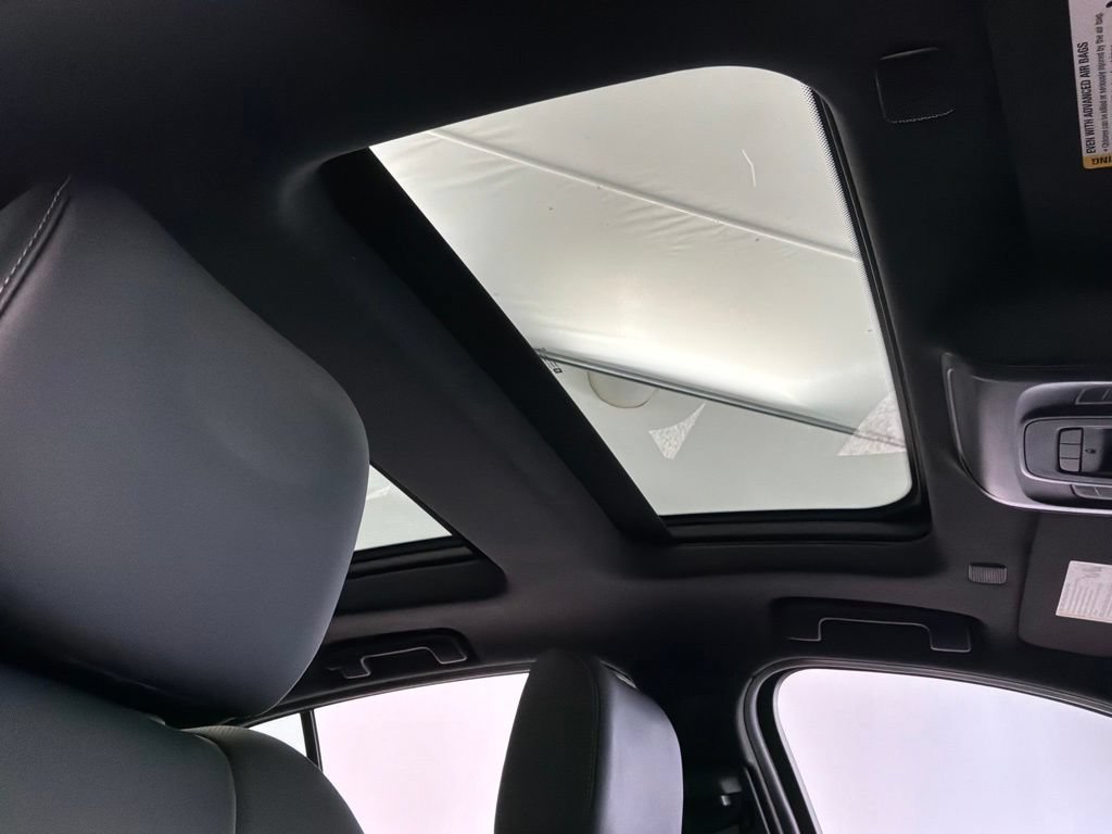 Used 2020 DARK MOON METALLIC Cadillac Premium Luxury image 30