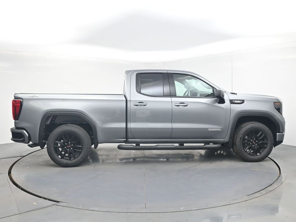 New 2026 Sterling Metallic GMC Elevation image 6