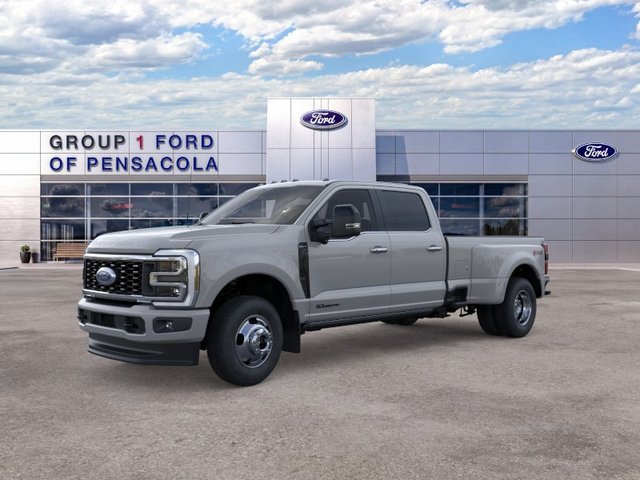 2026 Ford Super Duty F-350® Platinum®