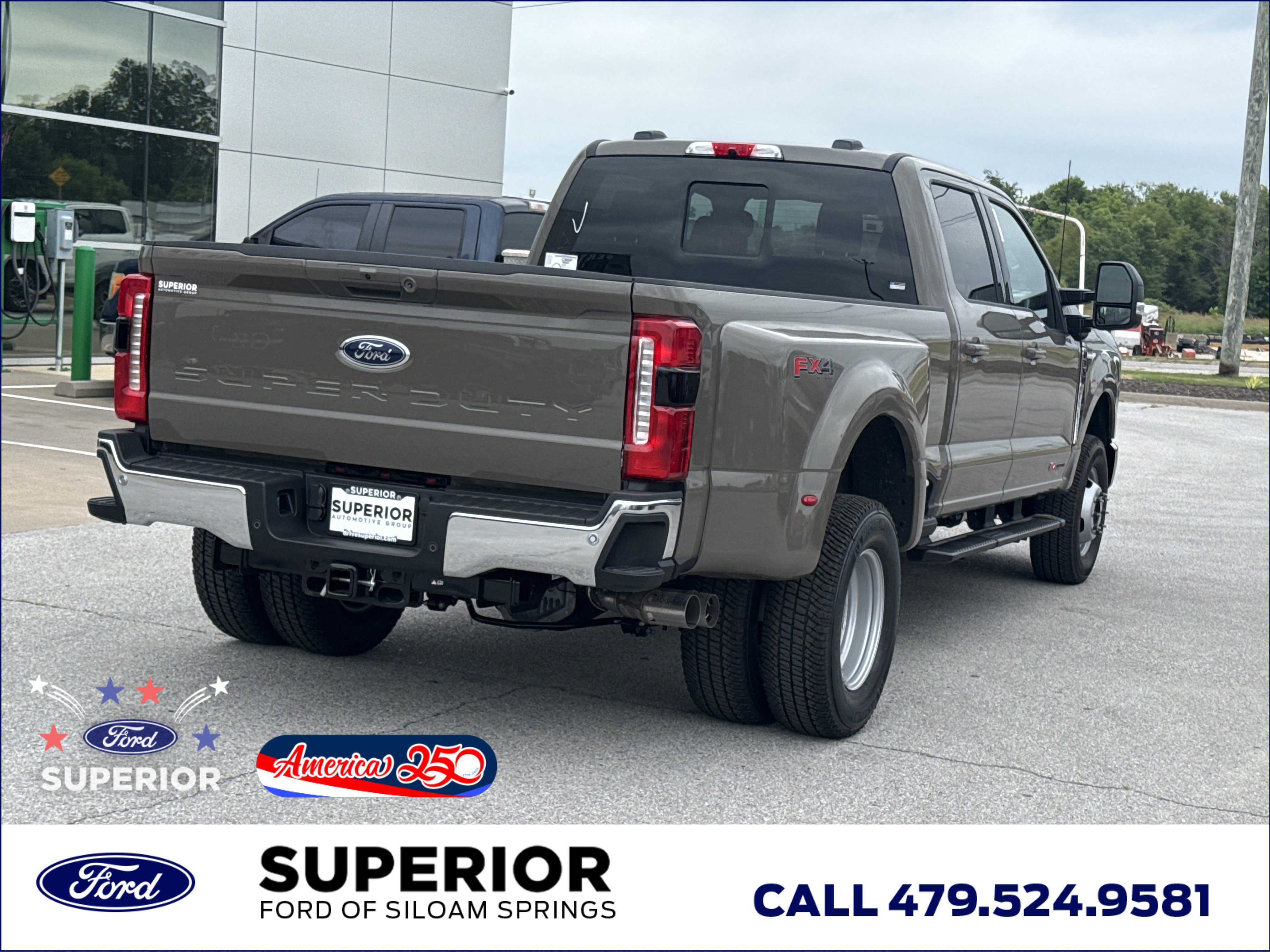 New 2026 Marsh Gray Ford XLT 4WD image 3