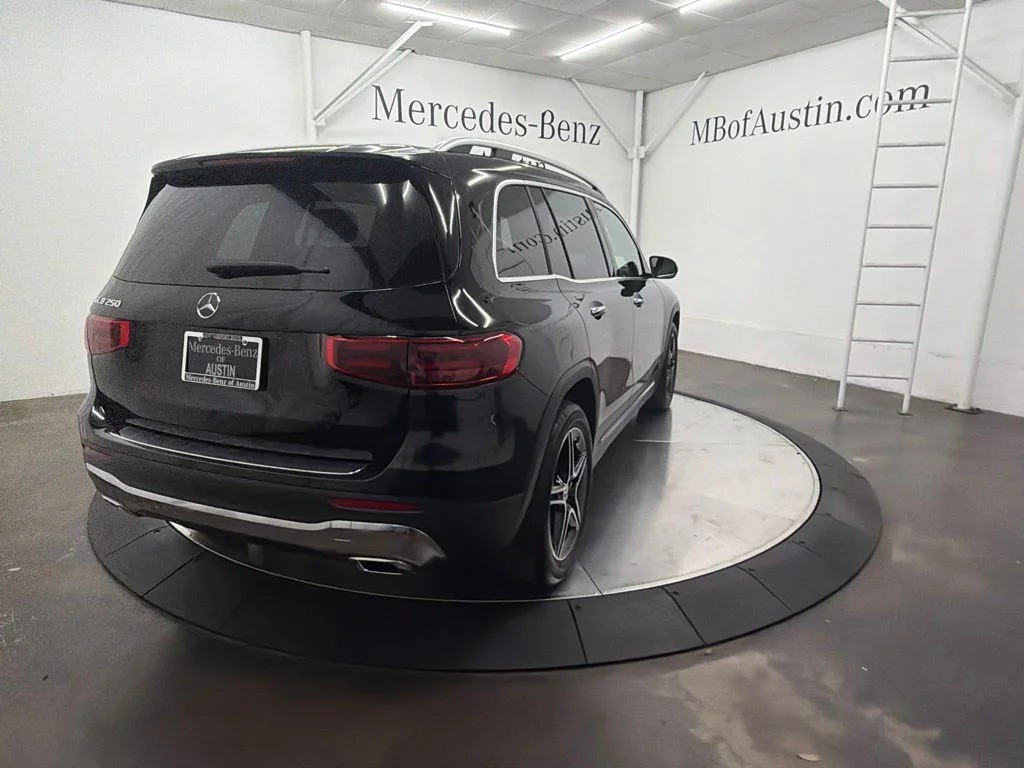 New 2026 Black Mercedes-Benz GLB 250 image 7