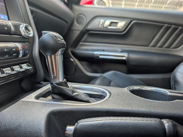 Used 2022 Red Ford EcoBoost Premium image 18