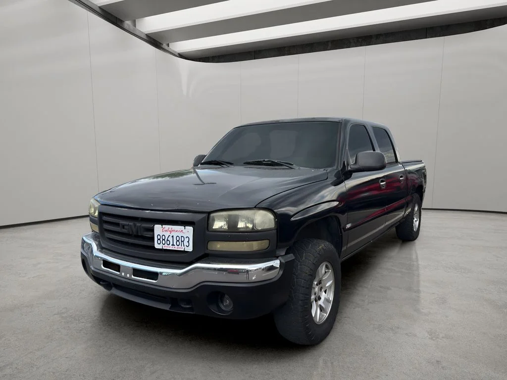 Used 2006 Onyx Black GMC SLE1 image 1