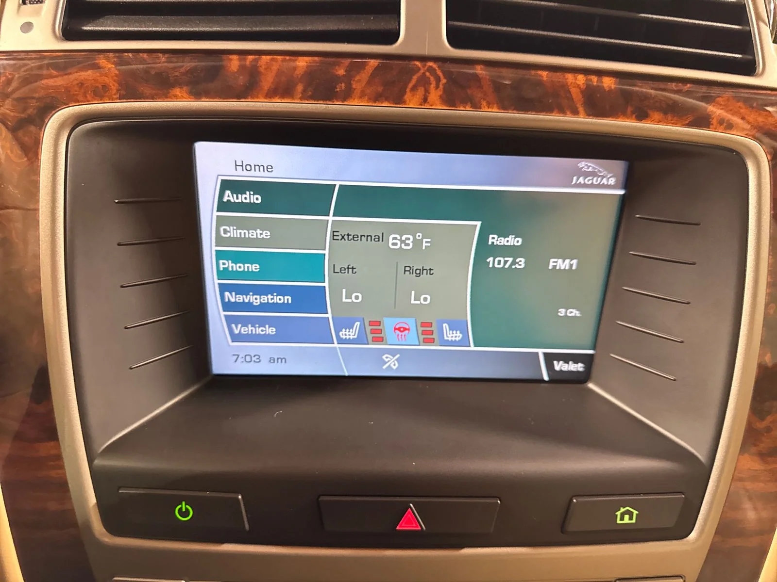 Used 2008 Winter Gold Jaguar XKR Base image 22