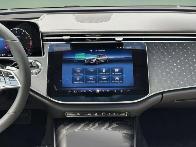New 2027 WHITE Mercedes-Benz E 450 image 18