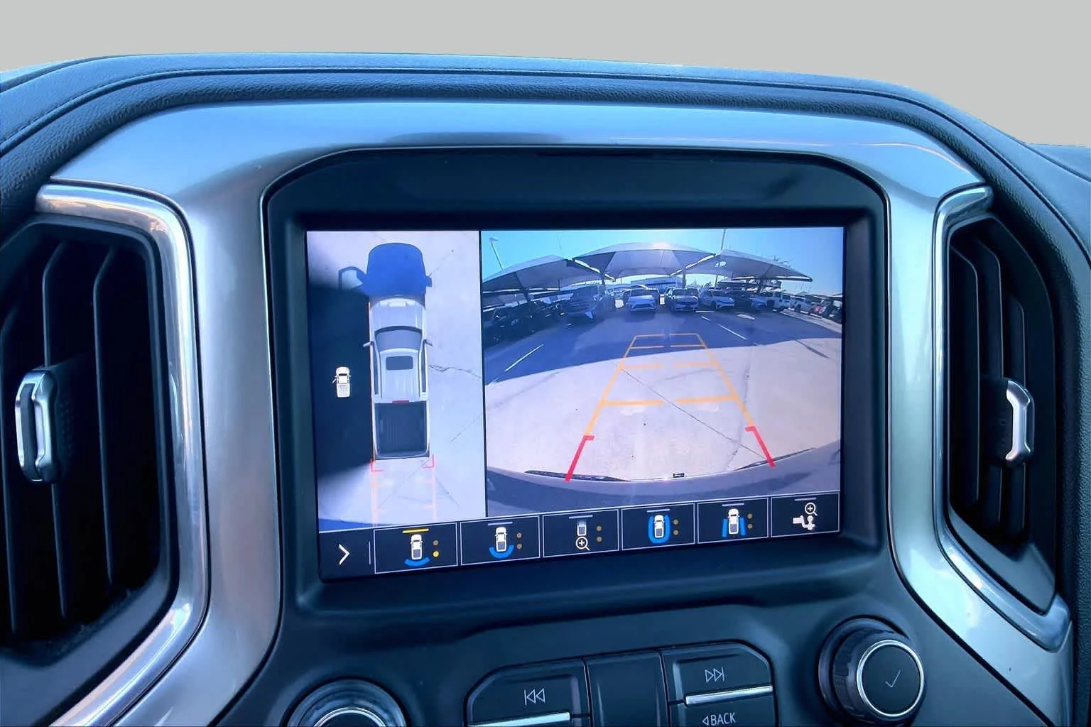 Used 2019 Shadow Gray Metallic Chevrolet LTZ image 24