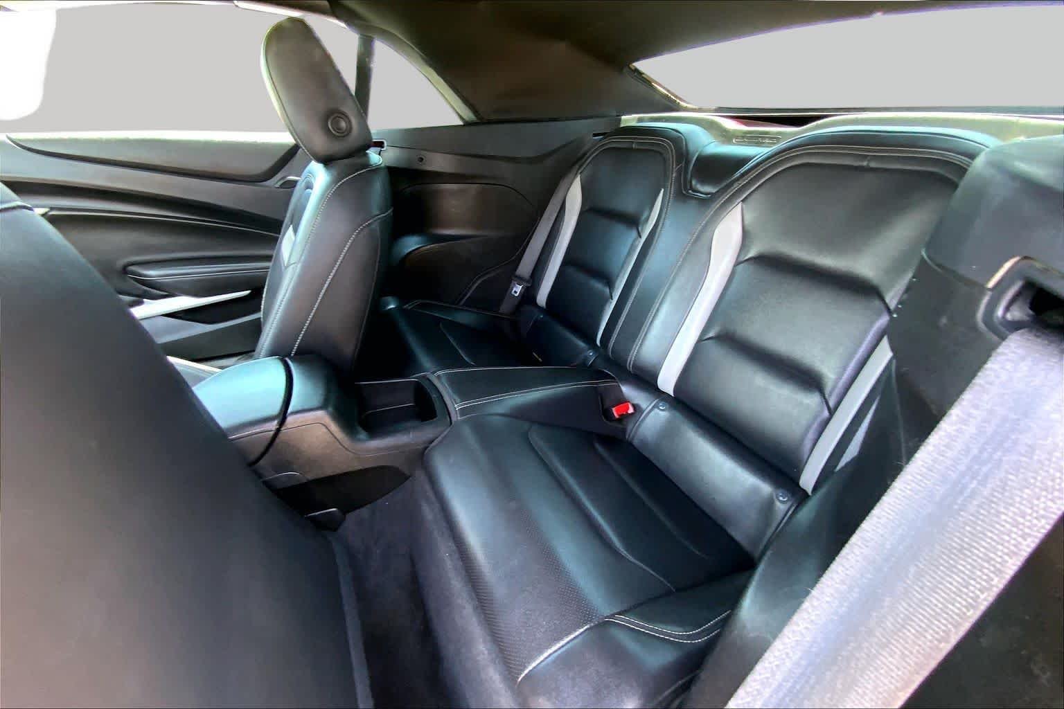 Used 2022 Wild Cherry Tintcoat Chevrolet 2LT image 18