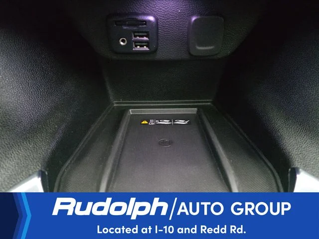 Used 2020 Pearl Chevrolet High Country image 27