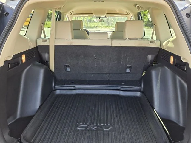 Used 2020 White Honda LX image 16