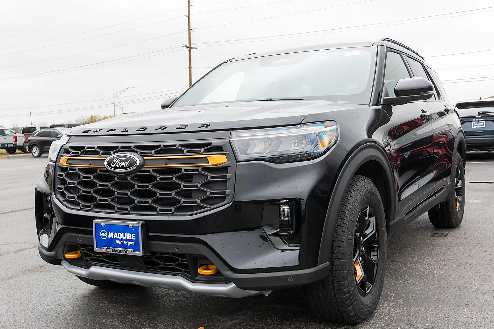 New 2026 Agate Black Metallic Ford Tremor® image 2