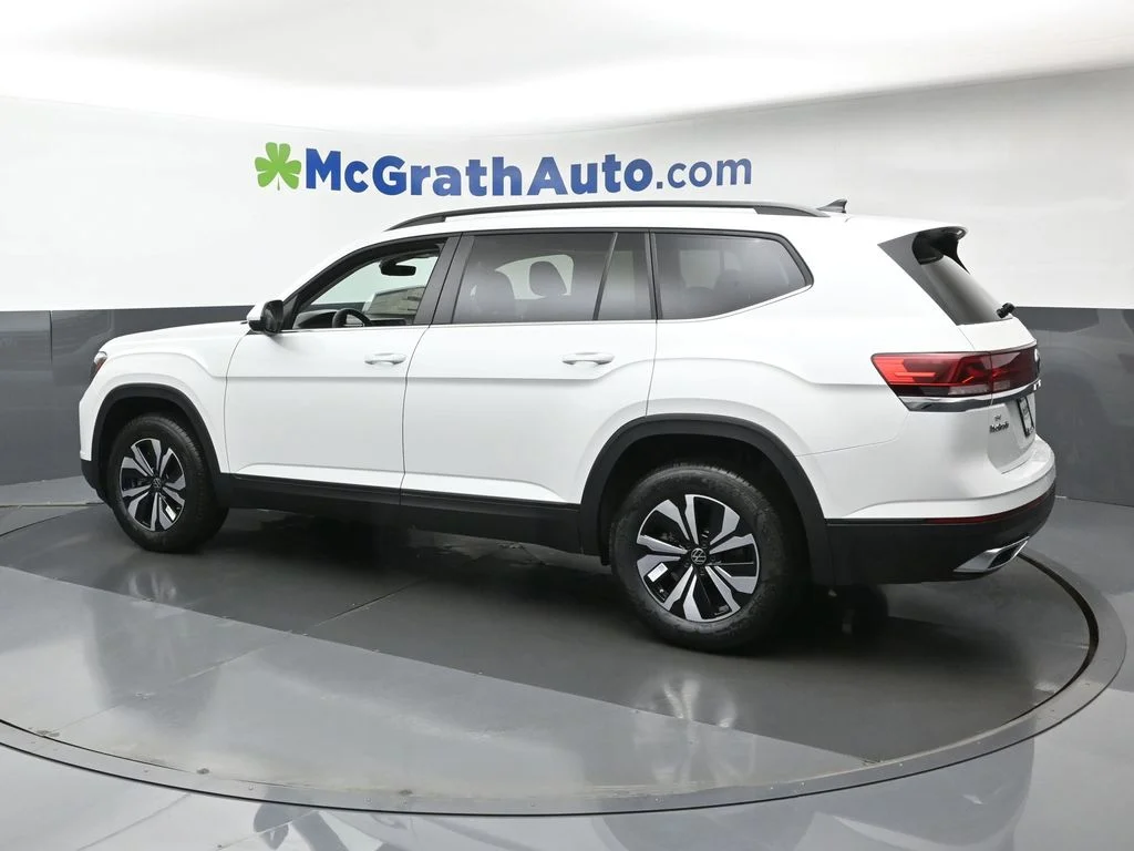 New 2026 White/off-white Volkswagen 2.0T SE image 23