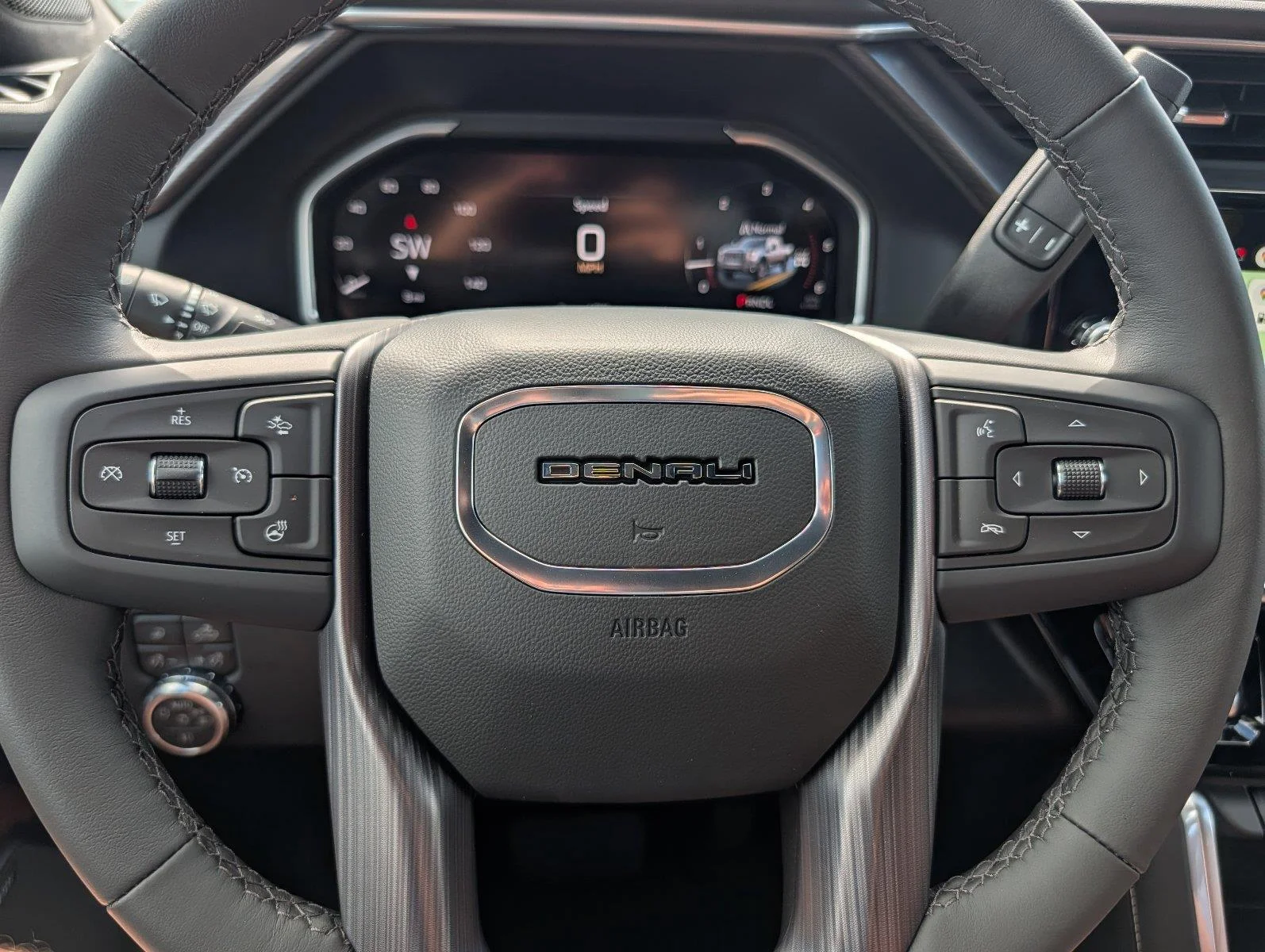 New 2026 Glacier White Tricoat GMC Denali Ultimate image 23