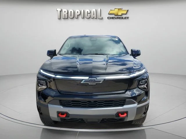 New 2026 Black Chevrolet Trail Boss - Extended Range image 9