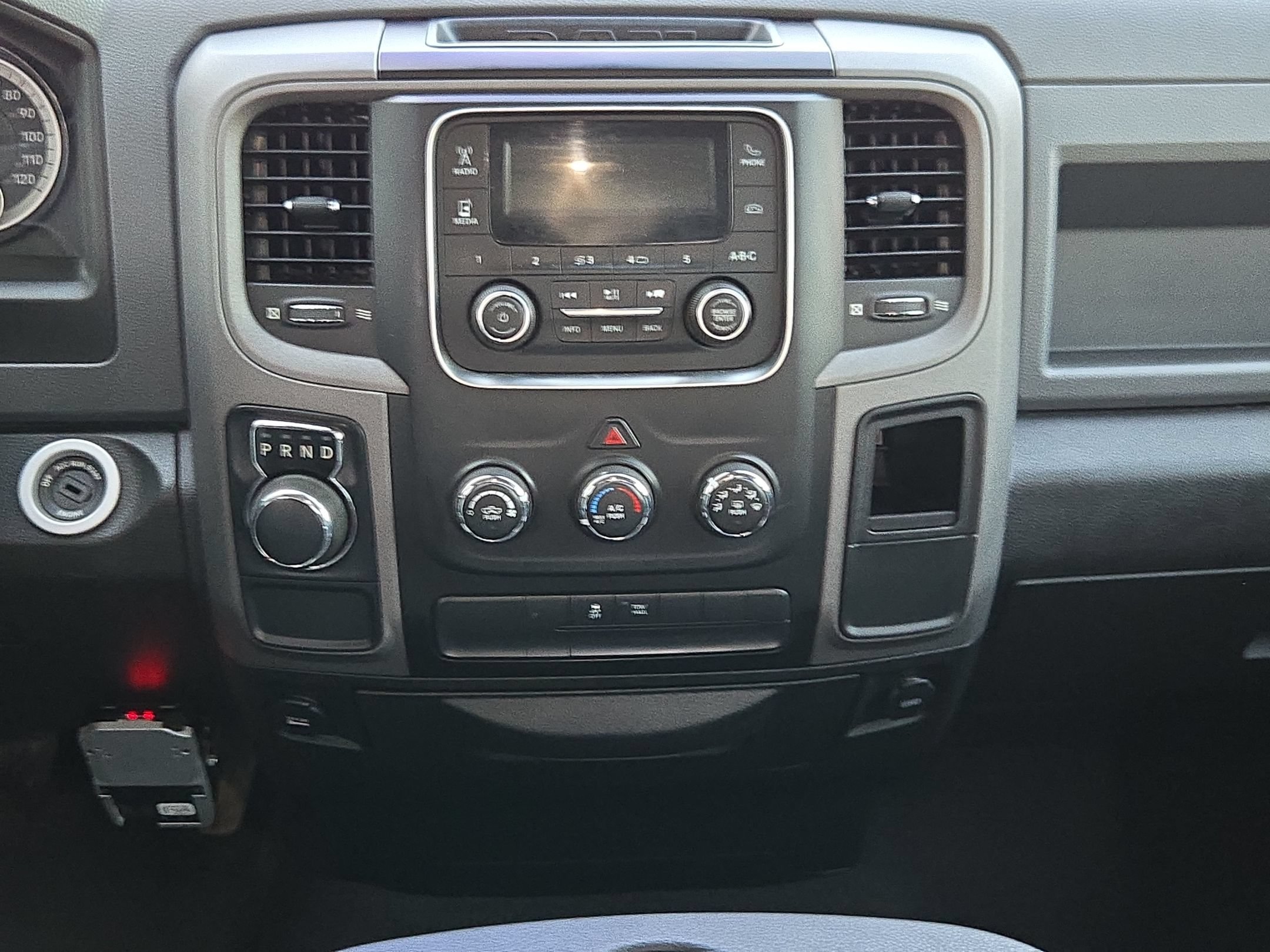 Used 2019 Granite Crystal Metallic Clearcoat RAM Tradesman image 31