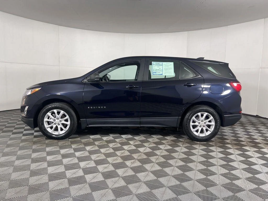 Used 2020 Midnight Blue Metallic Chevrolet LS image 28
