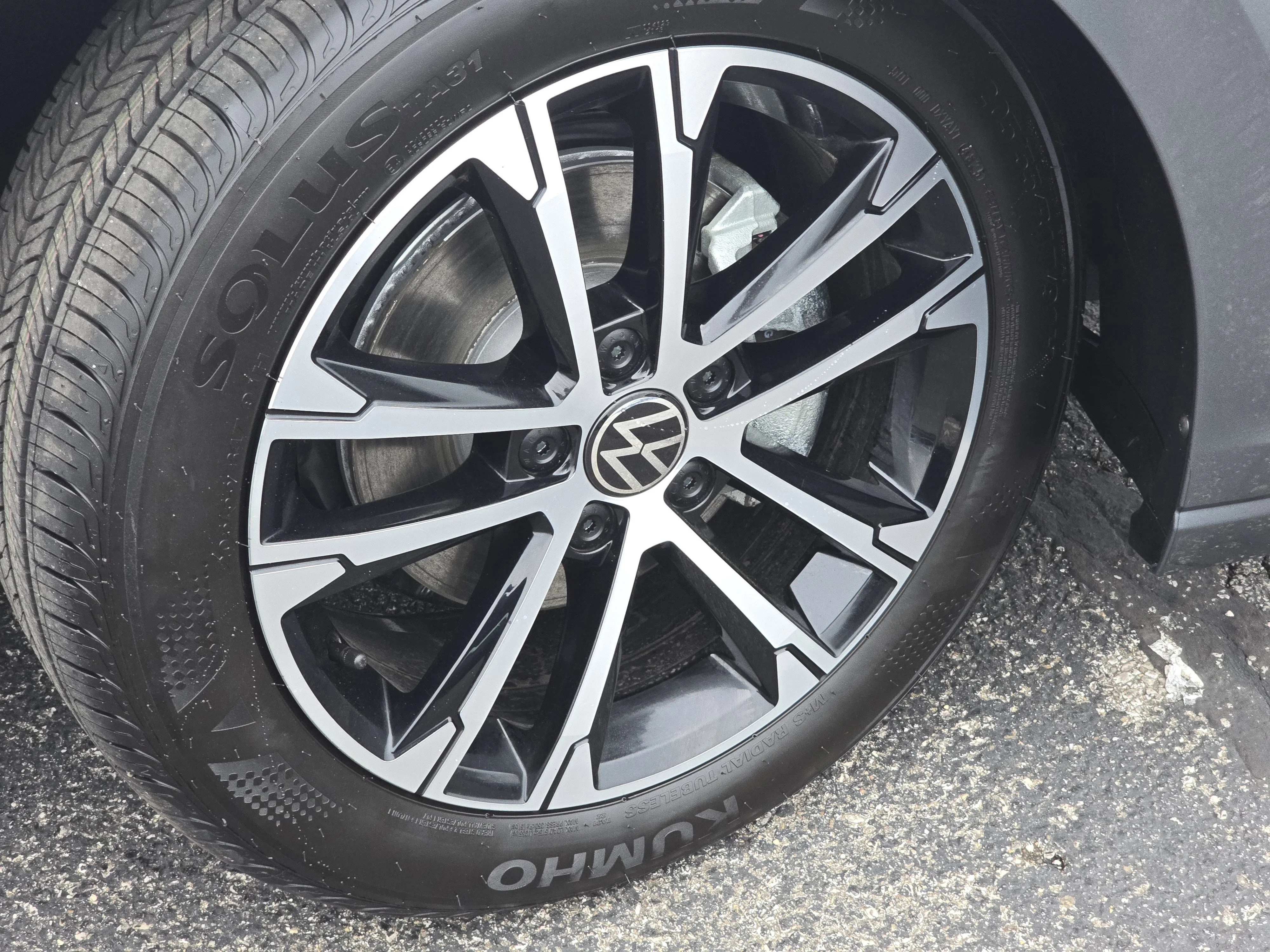 New 2026 Platinum Gray Metallic Volkswagen Sport image 13