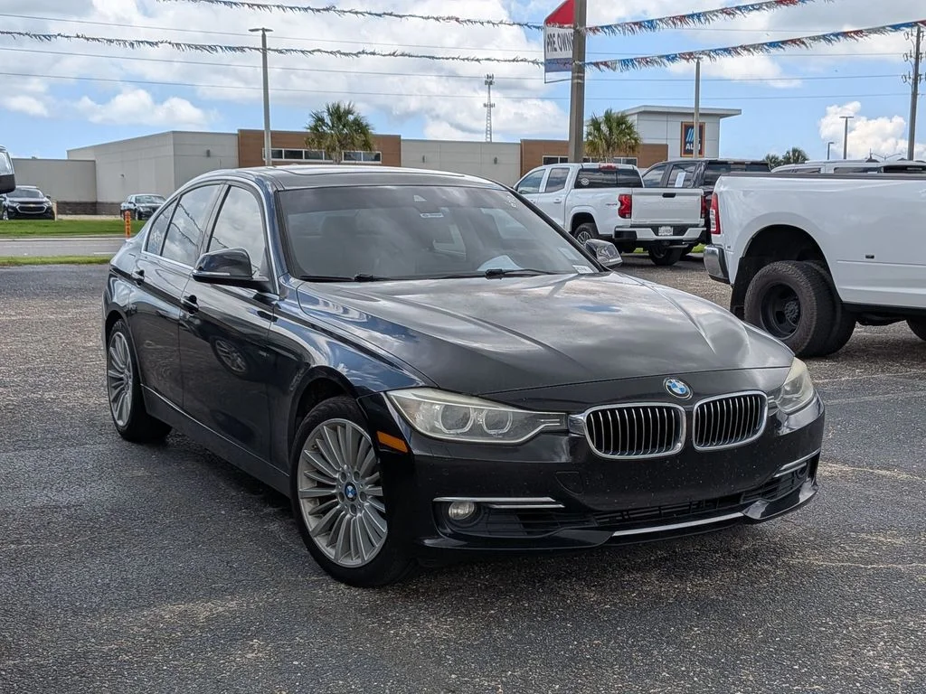 Used 2015 Black BMW 328i image 5