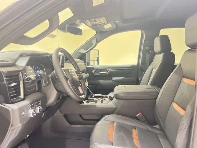 2025 GMC Sierra 2500HD AT4 - Photo 18