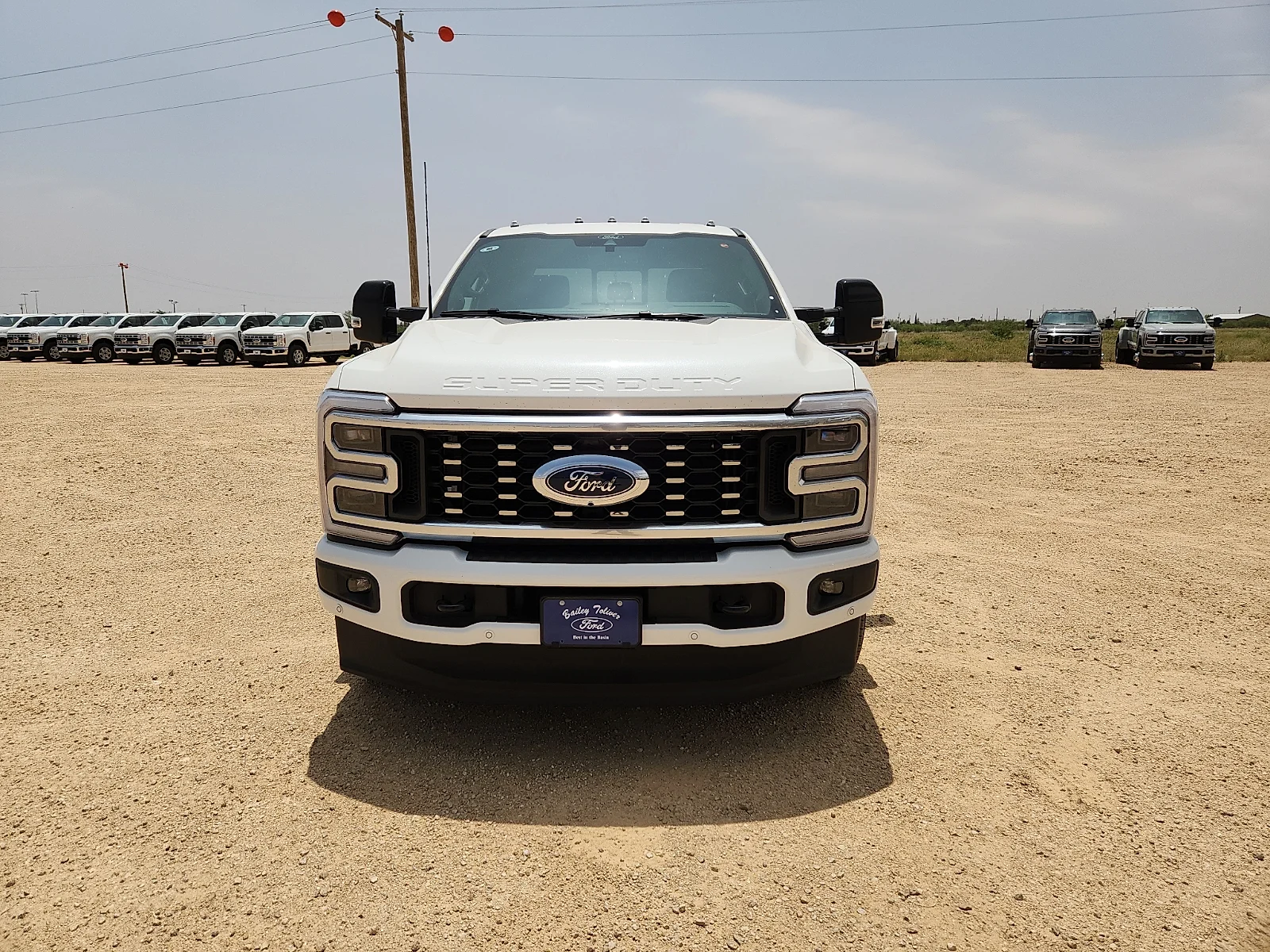 New 2026 Star White Metallic Tri-Coat Ford F-350® Platinum® image 2