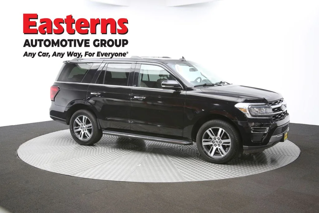 Used 2023 Black Ford Limited image 48