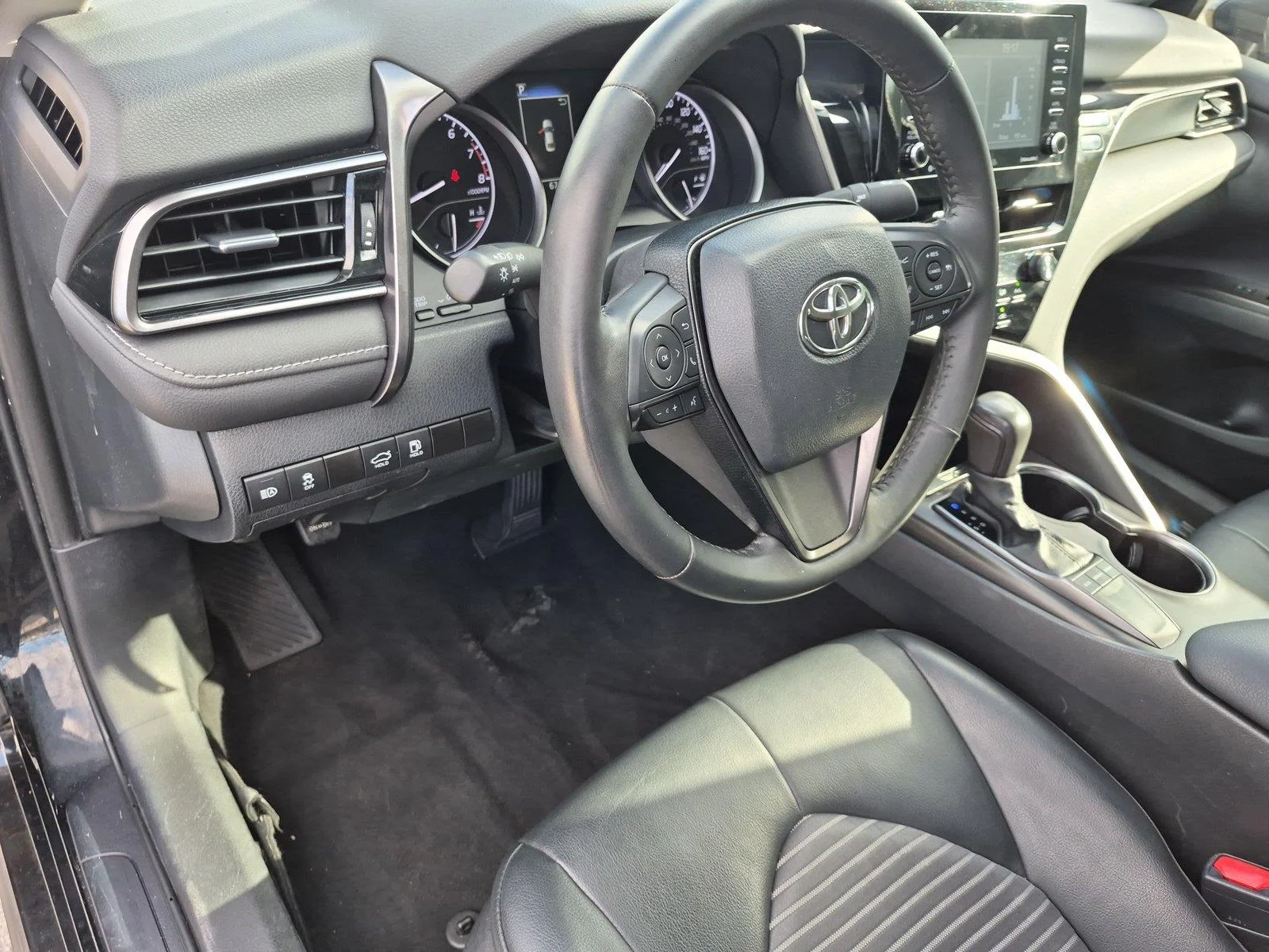 Used 2024 Midnight Black Metallic Toyota SE image 18