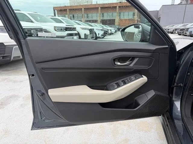 Used 2024 Gray Honda EX image 11
