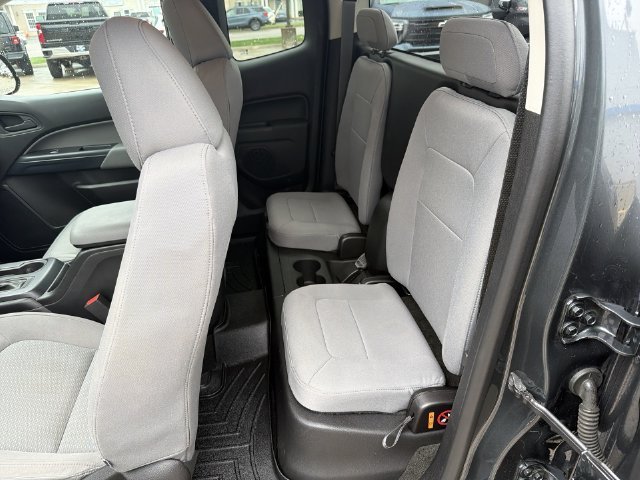 Used 2017 CYBER GRAY METALLIC Chevrolet 4WD WT image 30