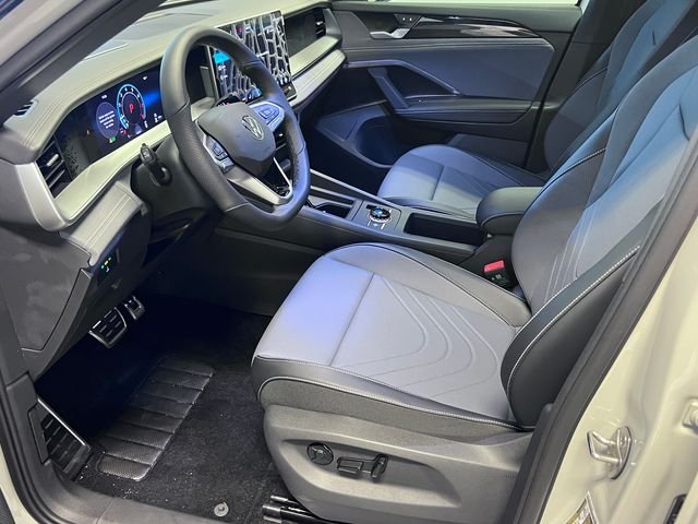 New 2026 Beige Volkswagen 2.0T SE R-Line Black image 7