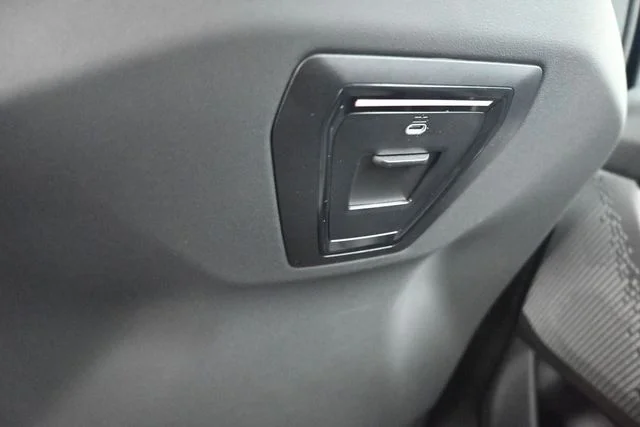 Used 2025 Gray BMW eDrive40 image 18