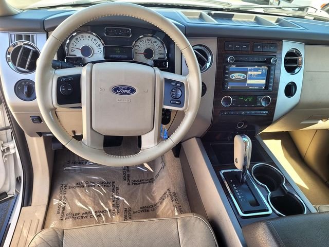 Used 2013 White Ford XLT image 9