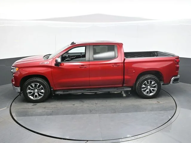Used 2024 Red Chevrolet LT image 12