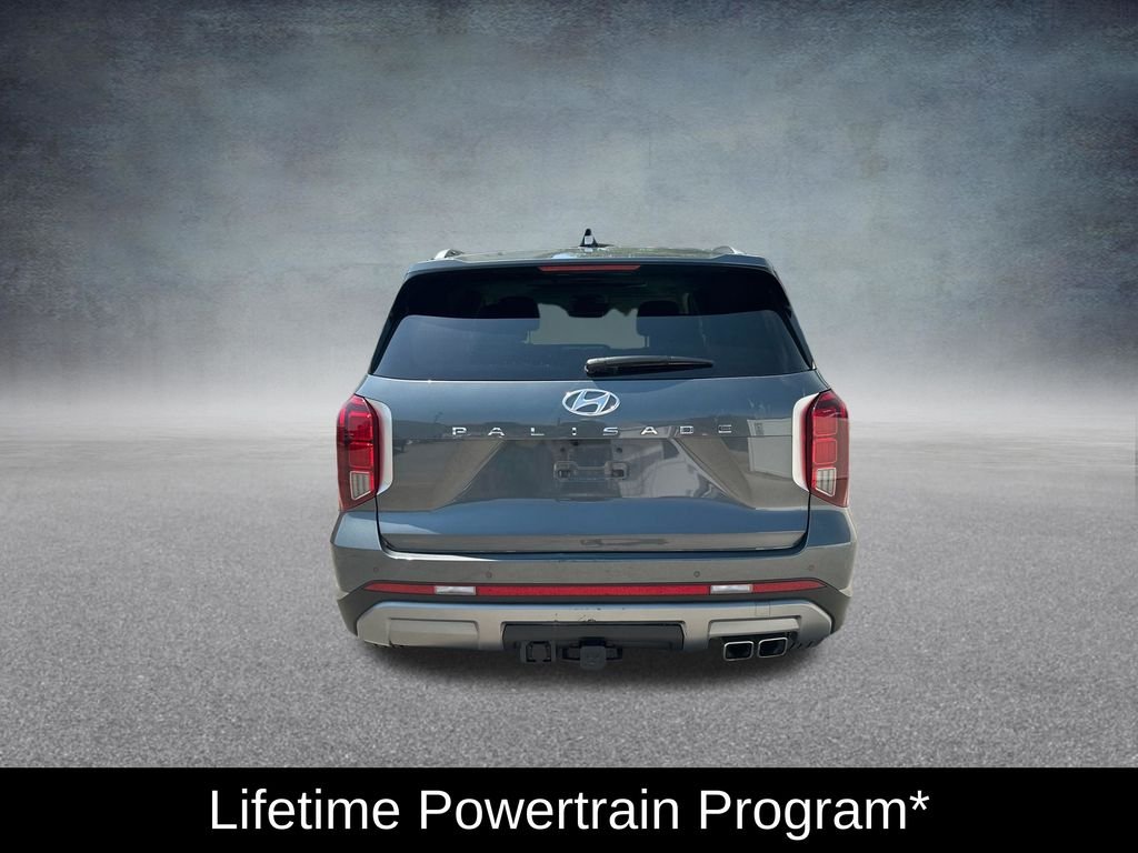 Used 2025 Steel Graphite Hyundai SEL Premium image 4