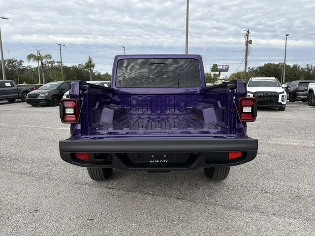 New 2026 Reign Exterior Paint Jeep Sport S image 11