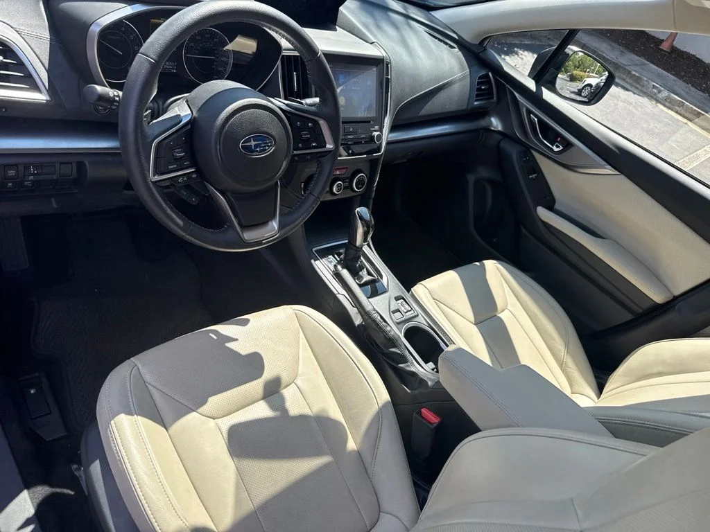 Used 2020 Dark Blue Pearl Subaru Limited image 19