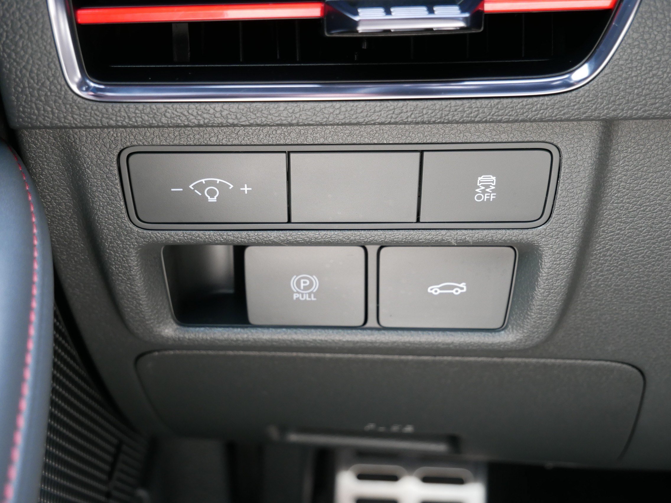 2025 Hyundai Sonata N Line - Photo 27