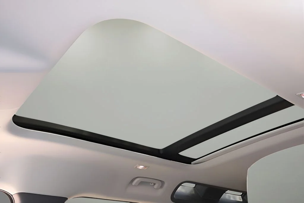 New 2026 Fuji White Land Rover X-Dynamic SE image 27