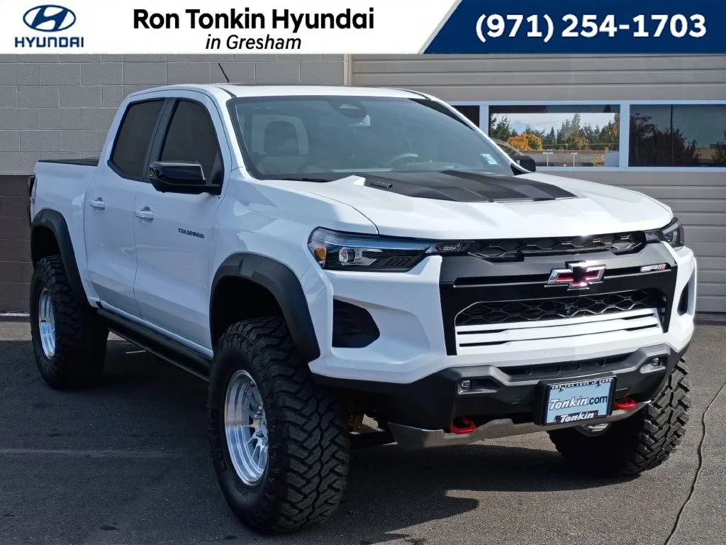 Used 2026 Summit White Chevrolet ZR2 image 1