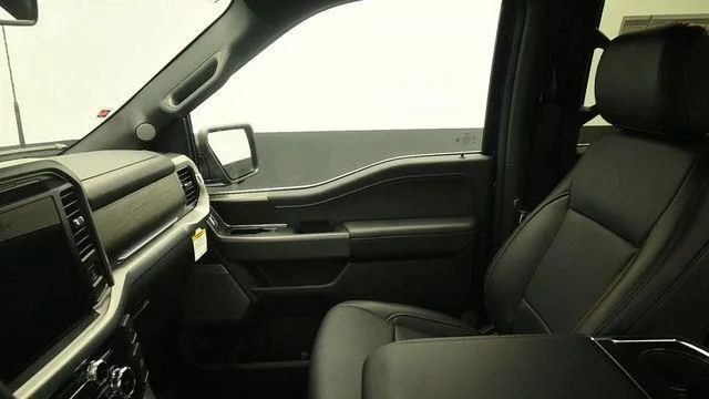 New 2026 Blue Ford Lariat image 18