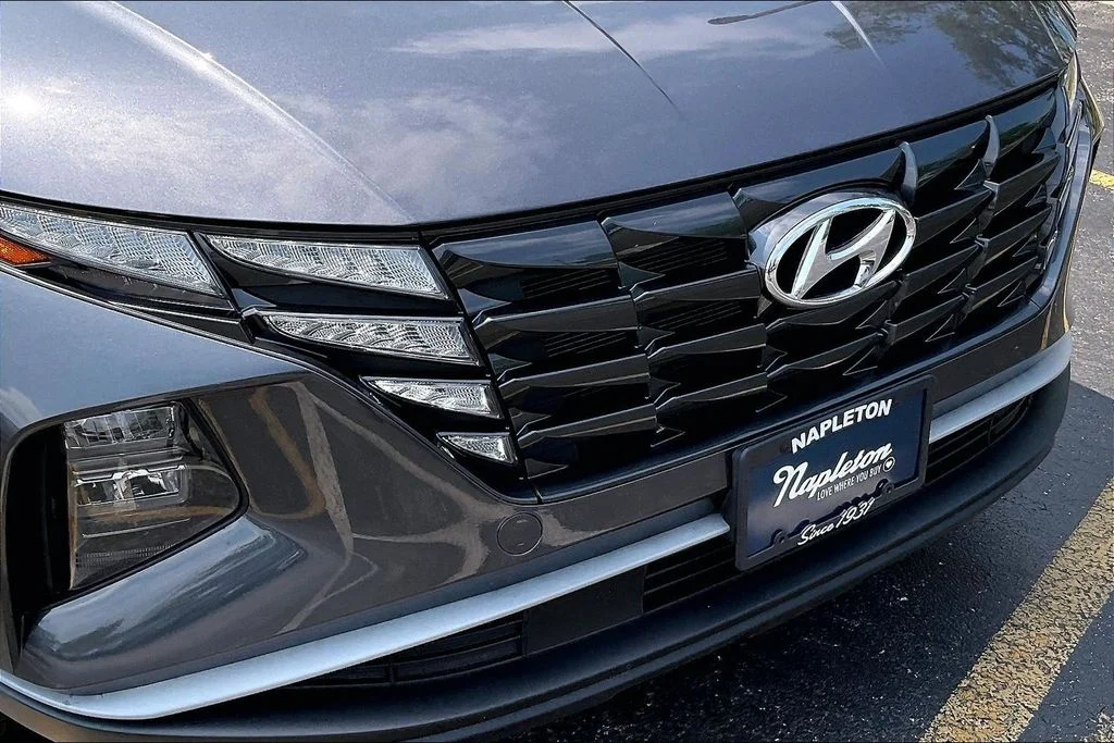 Used 2024 Gray Hyundai SEL image 34